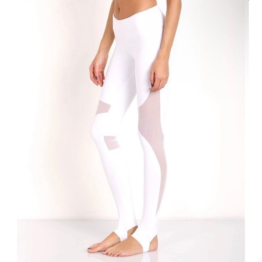 Alo Yoga Coast Leggings White Mesh Stirrup Size Small